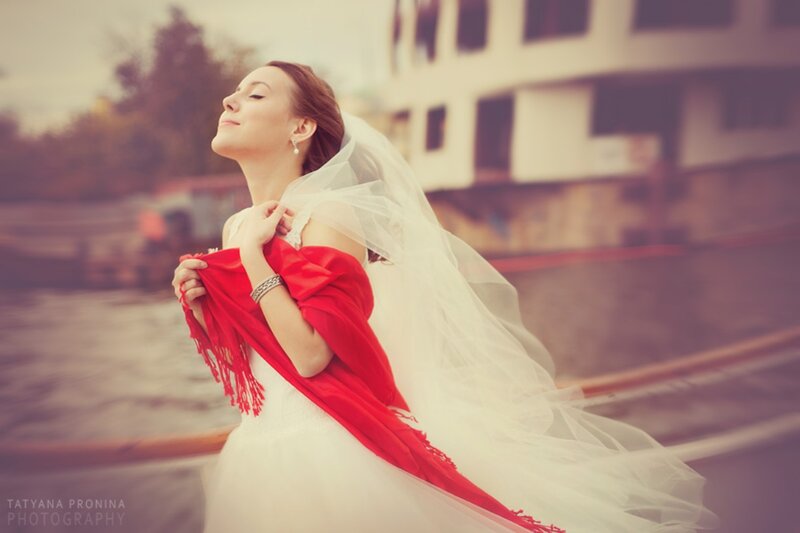 Bride on a Boat