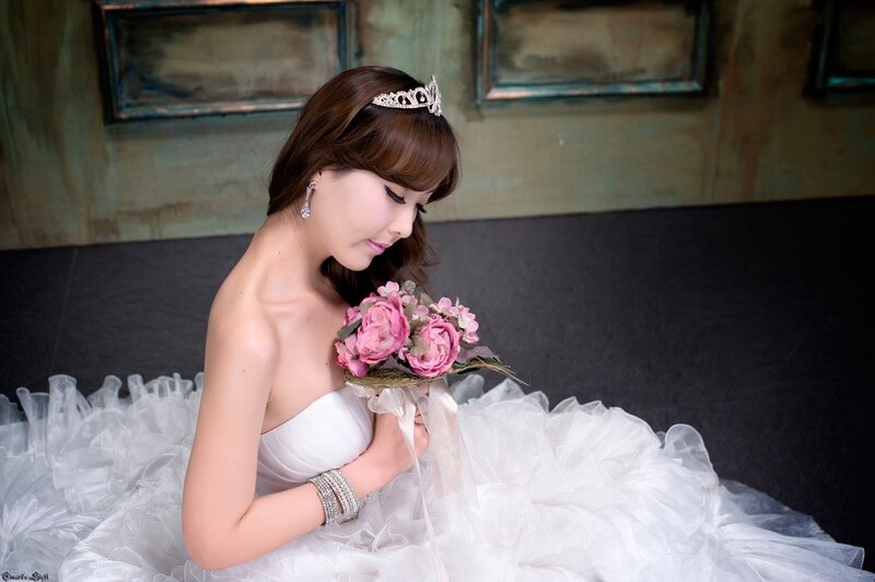 Bride with bouquet