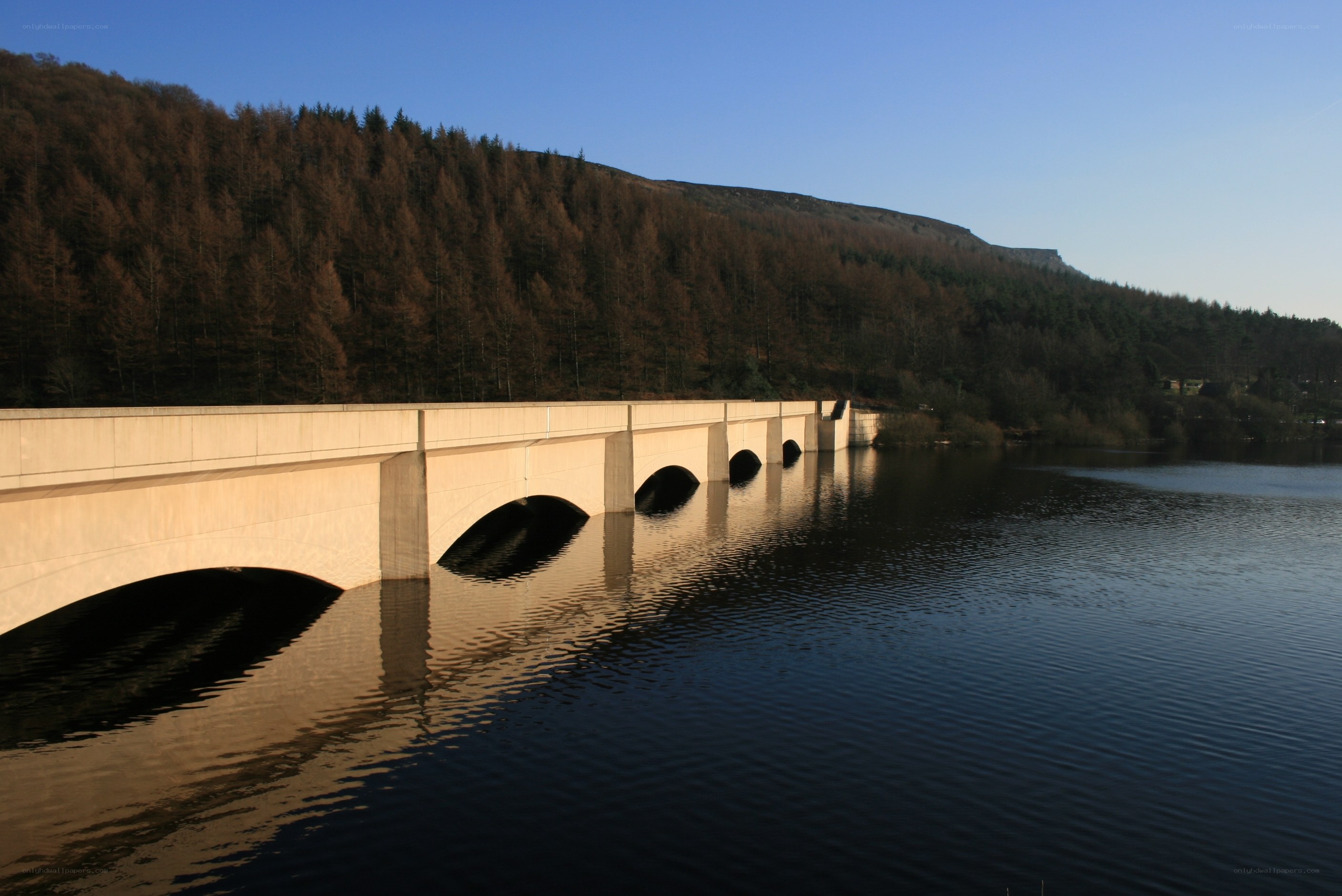 Bridge over a reservoir