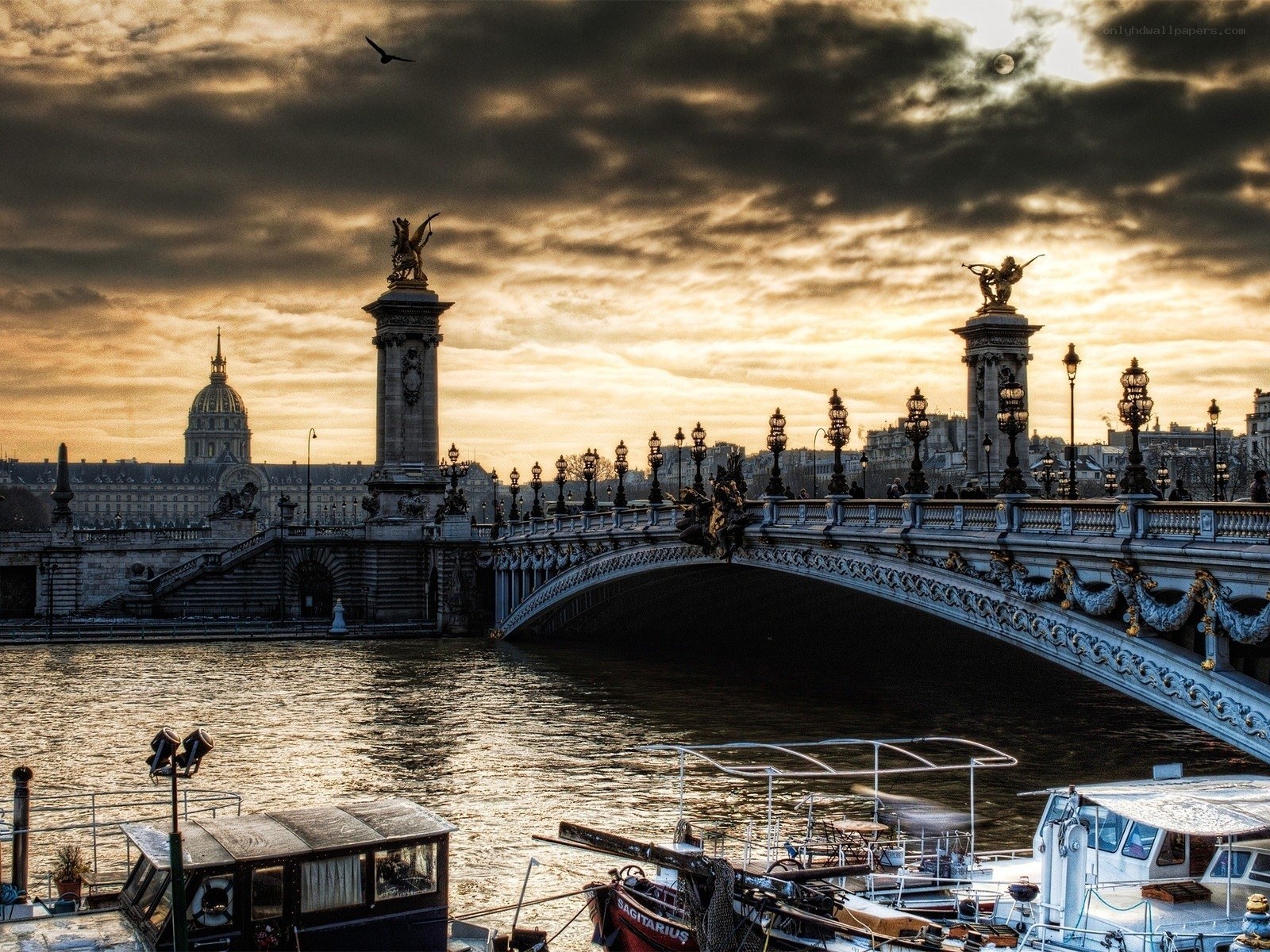 Bridge over the Seine at sunset