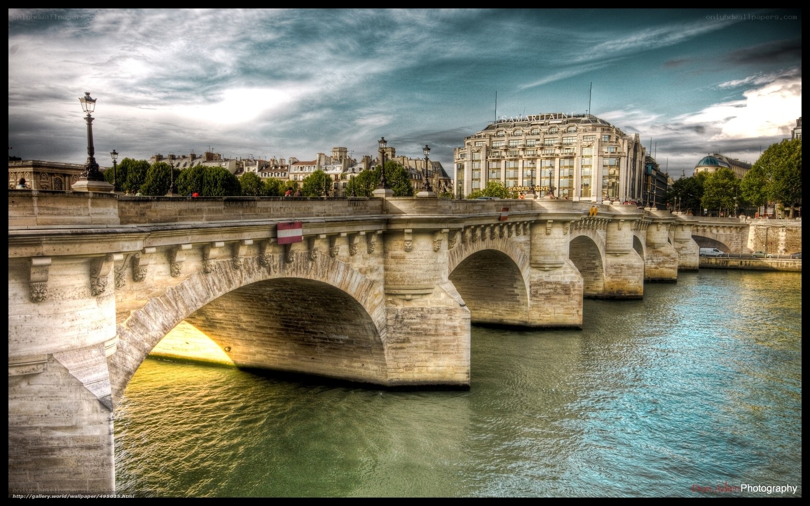 Bridge over the Seine in Paris