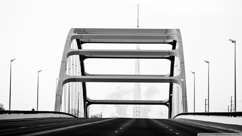 Bridge with Arch Structure — Black