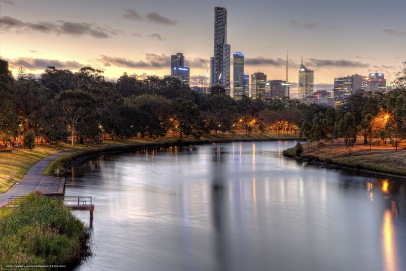 Brisbane city skyline at dusk