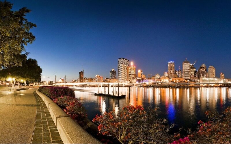 Brisbane City Skyline — Blue, Serene