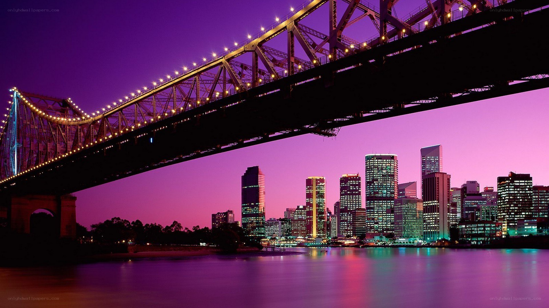 Brisbane skyline at dusk