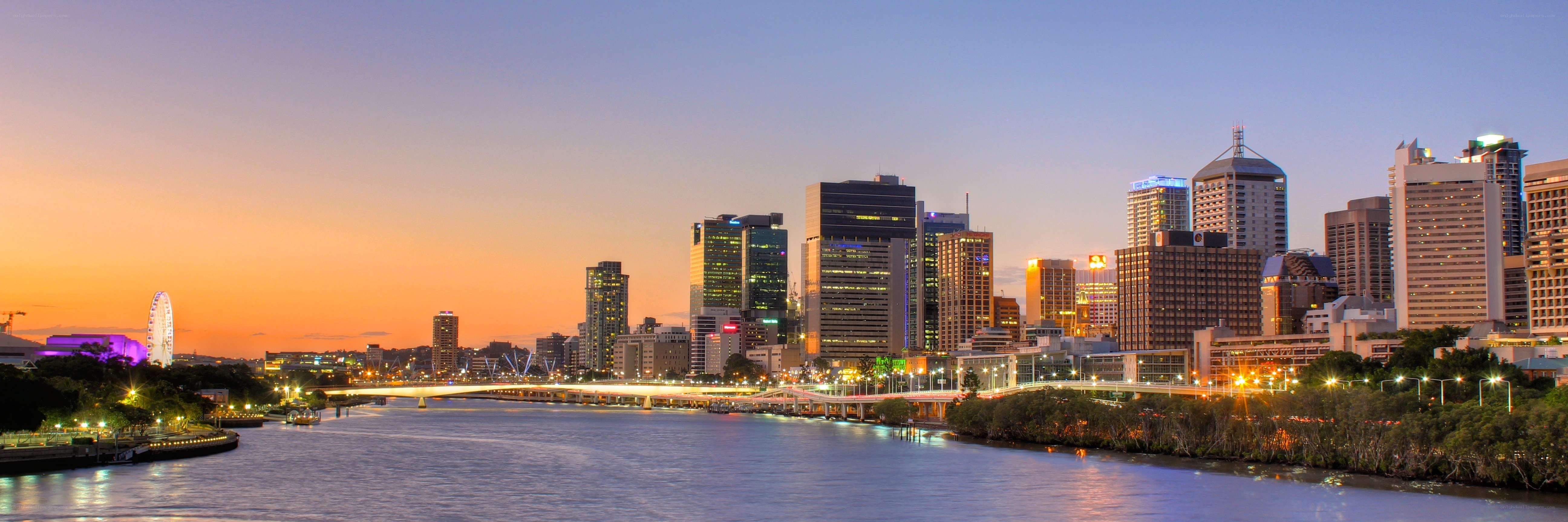 Brisbane skyline at dusk