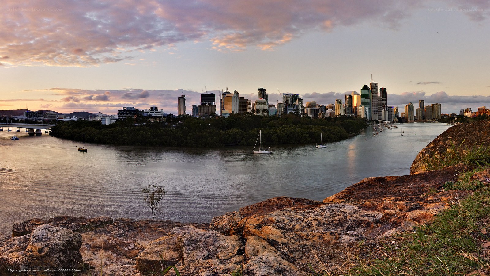 Brisbane skyline at sunset