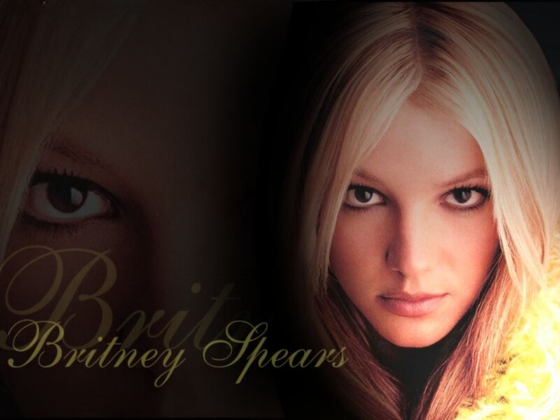 Britney Spears Portrait — Black