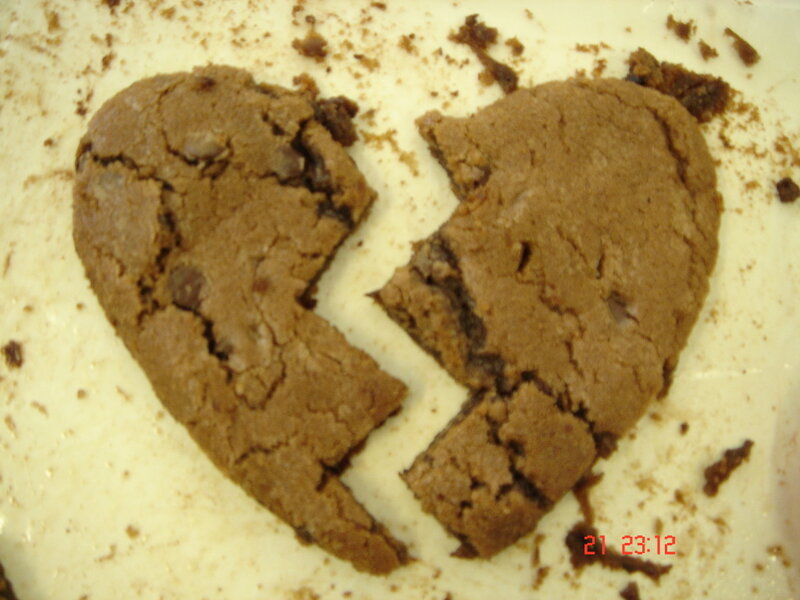 broken heart cookie