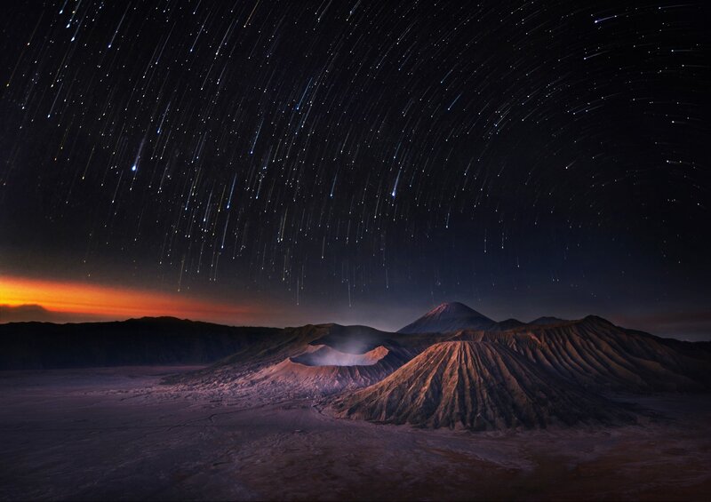 Bromo Volcano at Night — Black