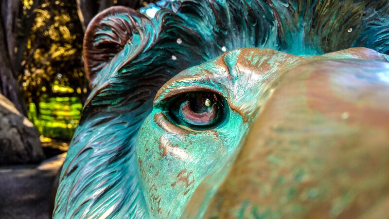 Bronze Bear Statue