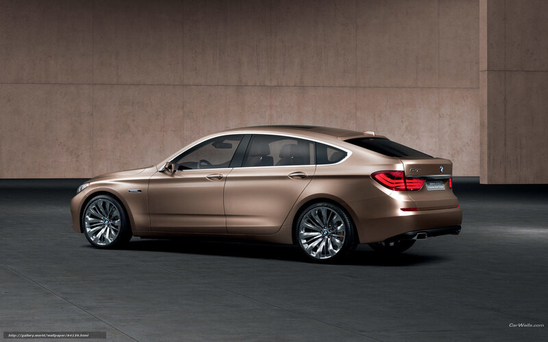 Bronze BMW Gran Turismo — Dramatic
