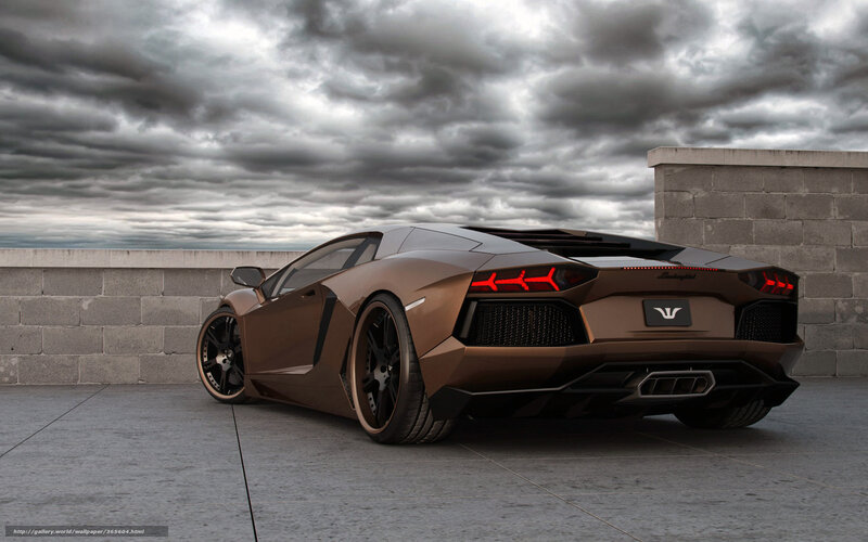 Bronze Lamborghini Aventador