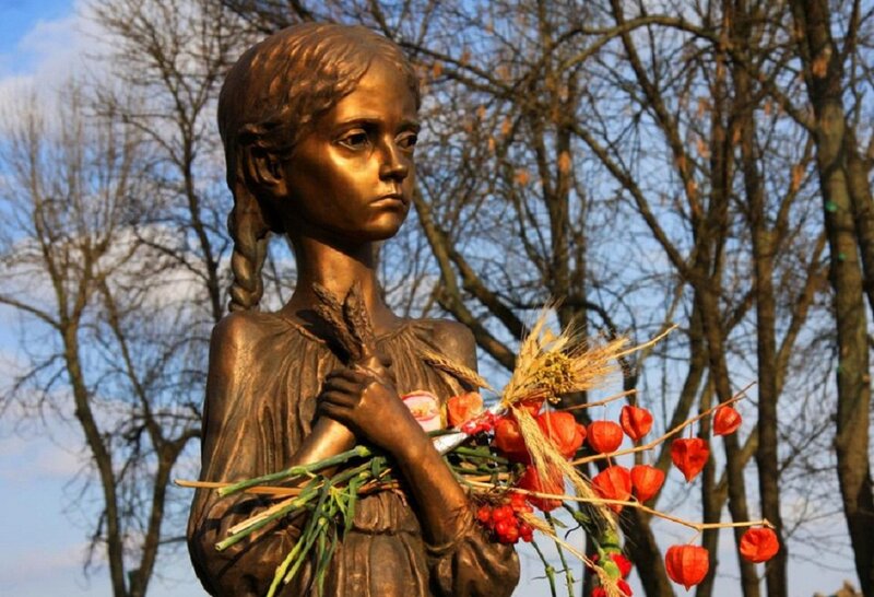 Bronze Statue of Girl — Brown