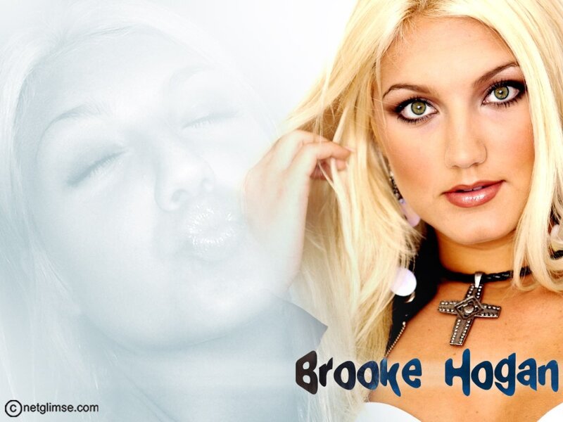 Brooke Hogan portrait