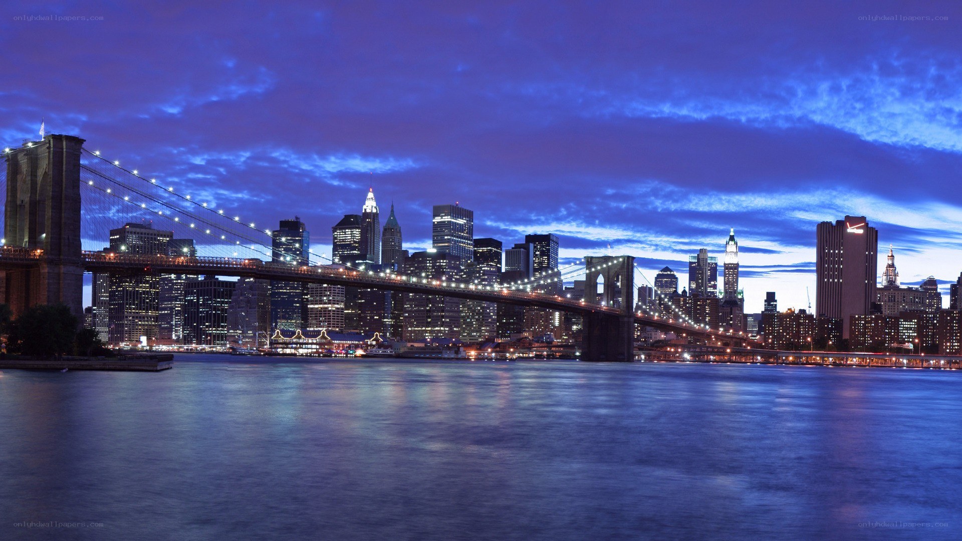 Brooklyn Bridge at dusk