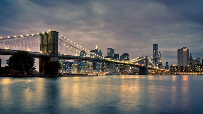 Brooklyn Bridge at dusk