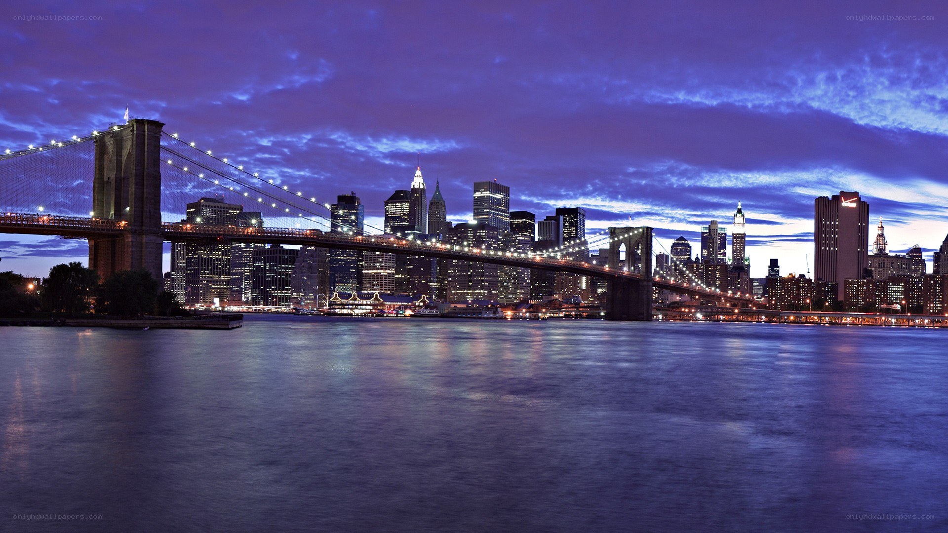 Brooklyn Bridge at dusk