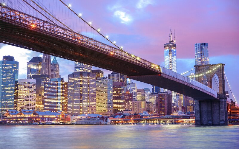 Brooklyn Bridge at dusk