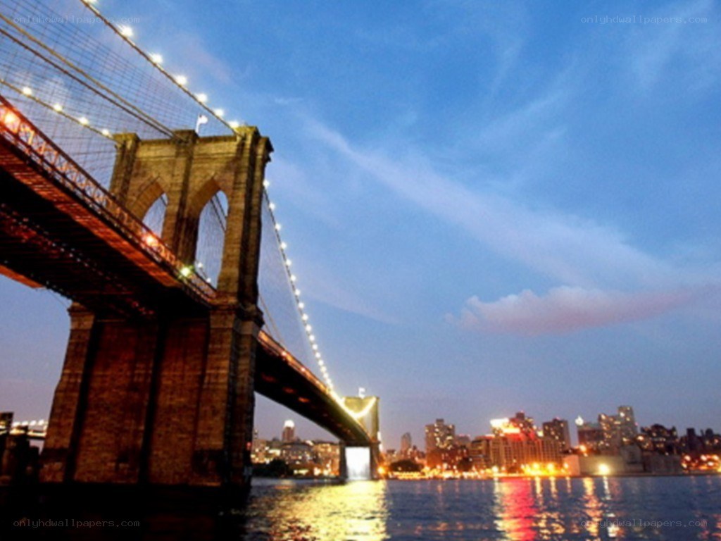 Brooklyn Bridge at dusk