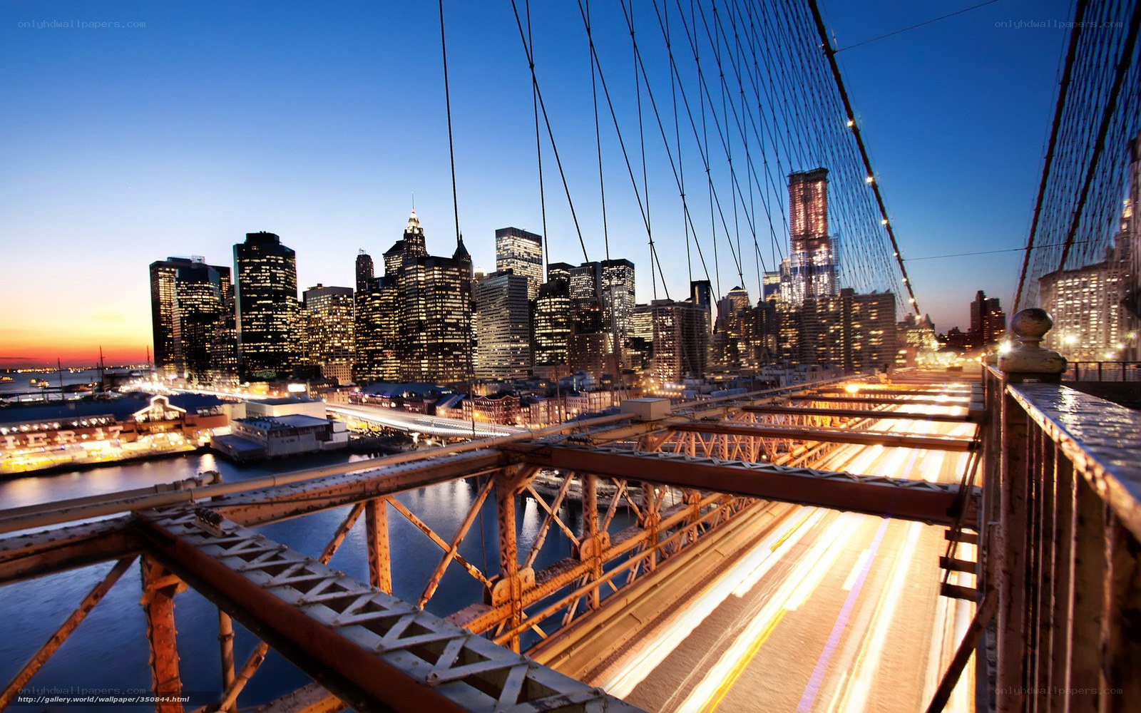 Brooklyn Bridge at dusk