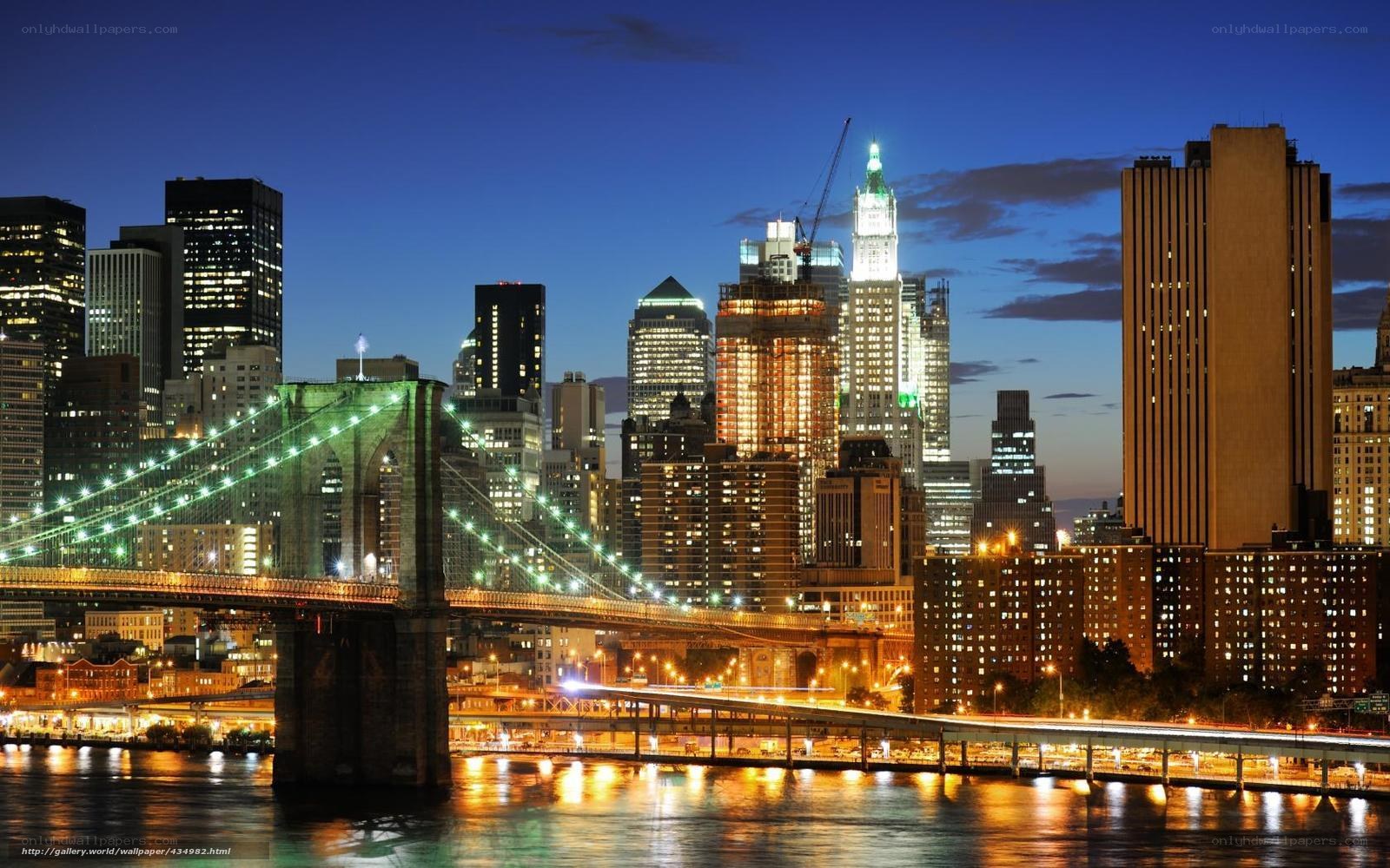 Brooklyn Bridge at dusk