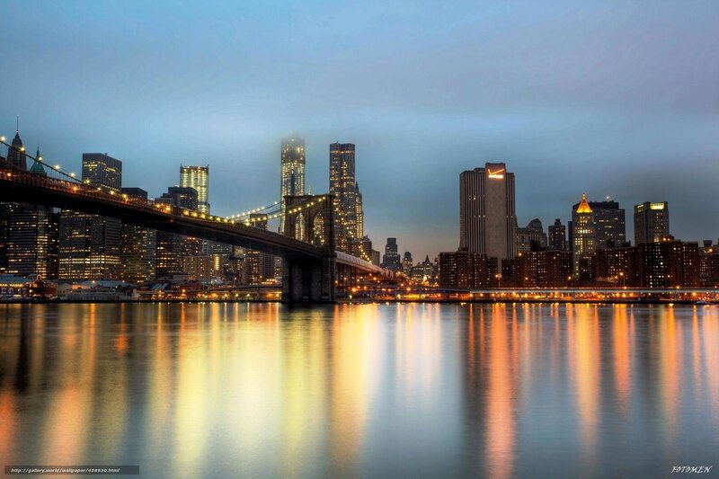 Brooklyn Bridge at dusk