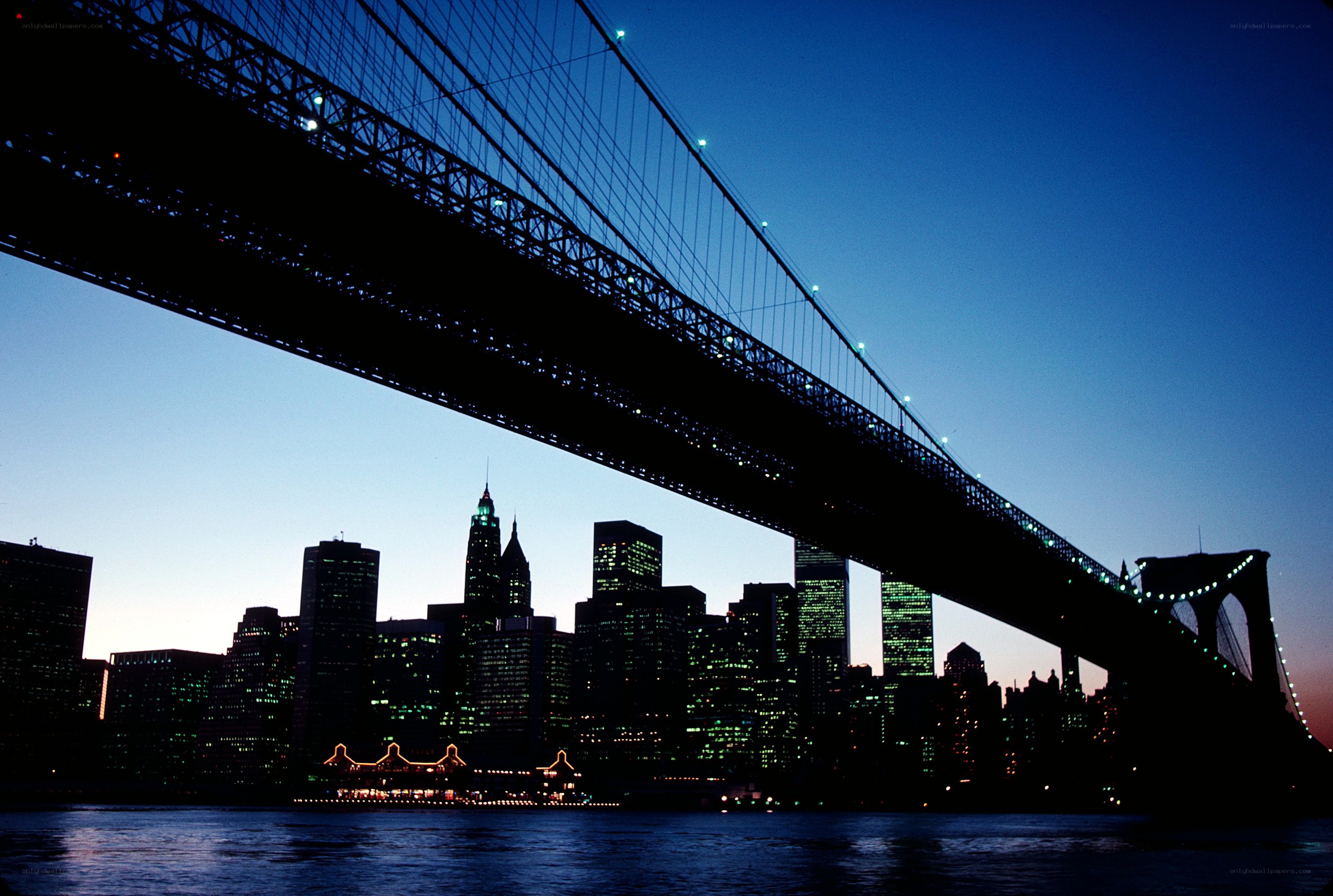 Brooklyn Bridge at dusk