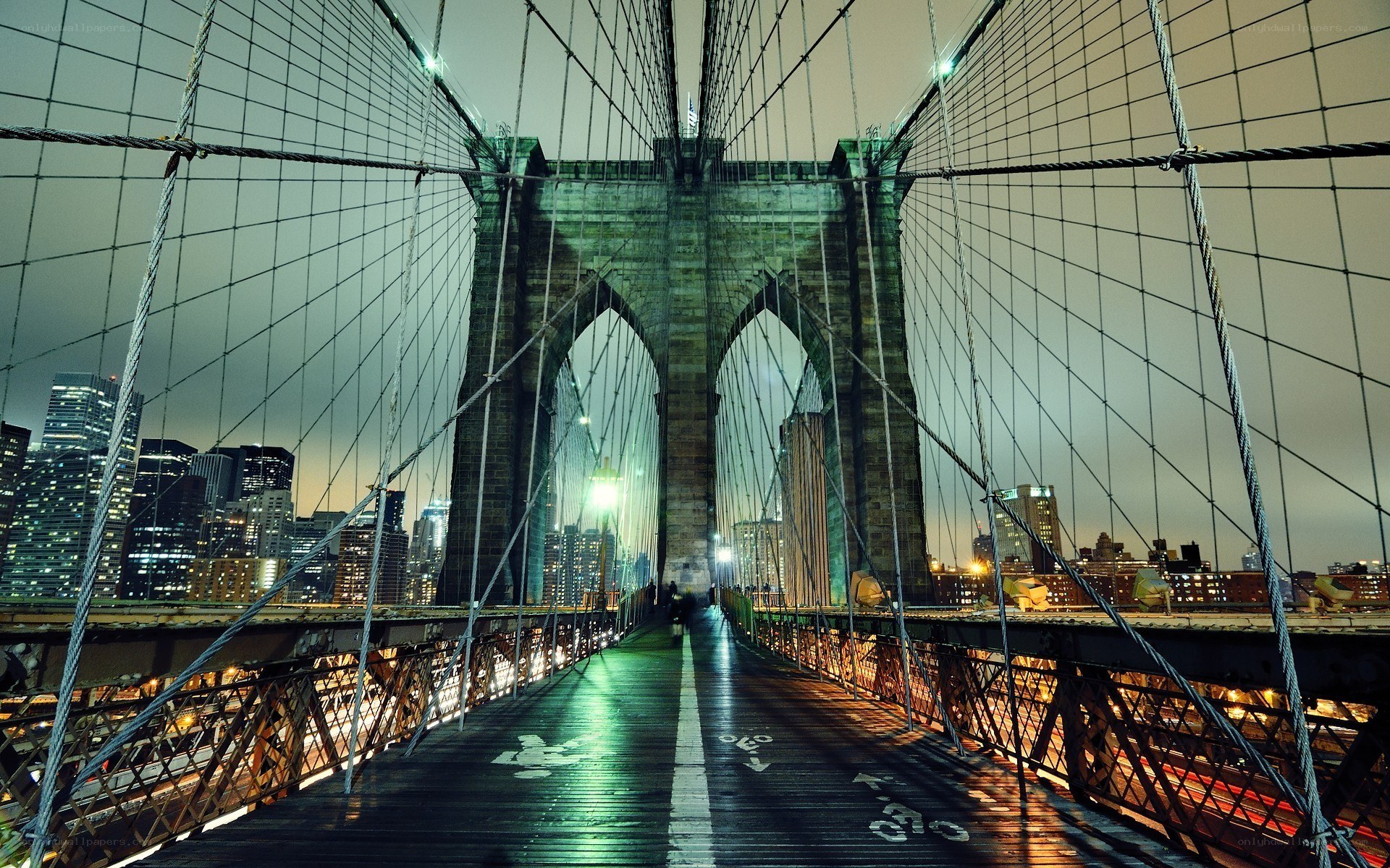 Brooklyn Bridge at night