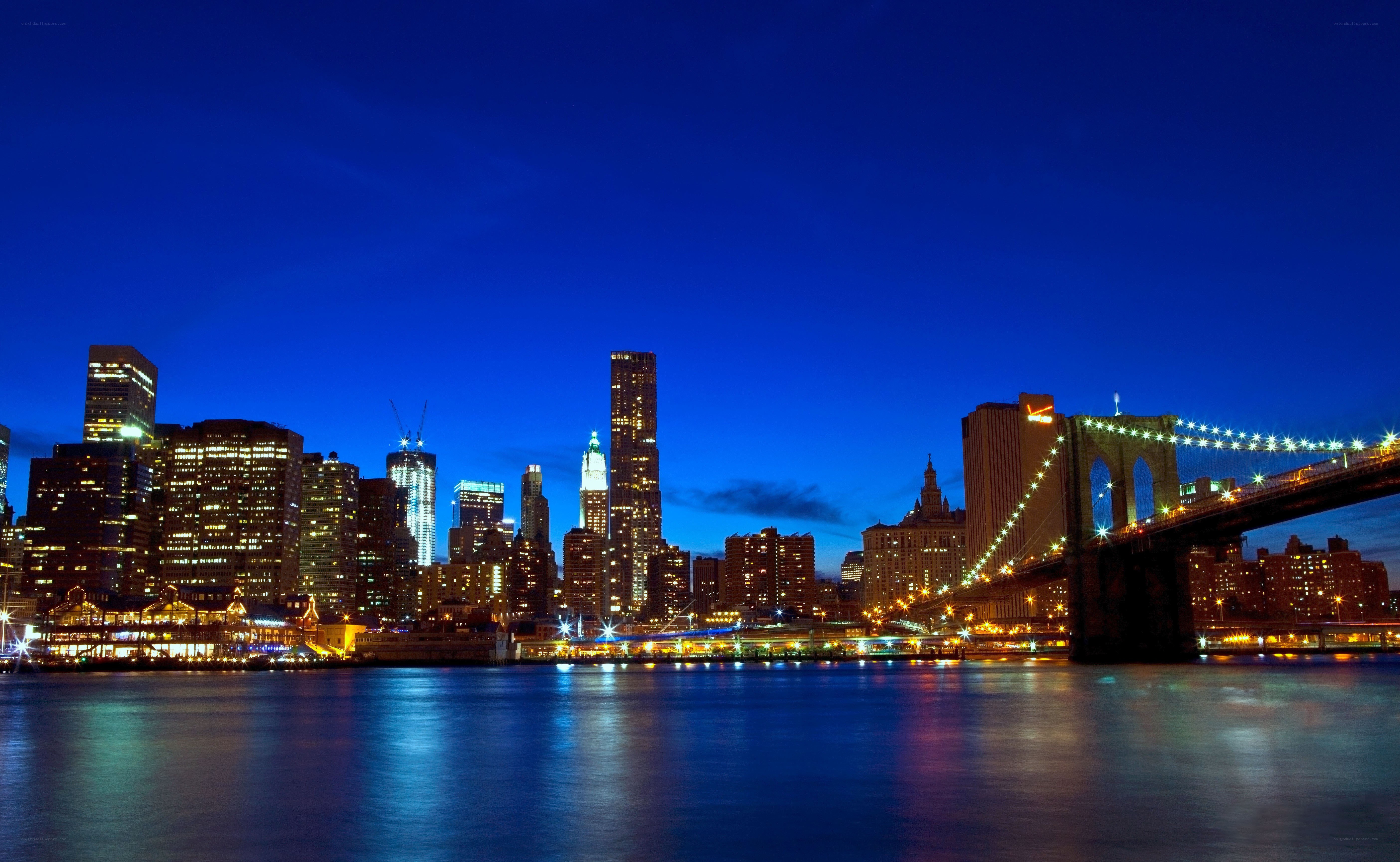 Brooklyn Bridge at night
