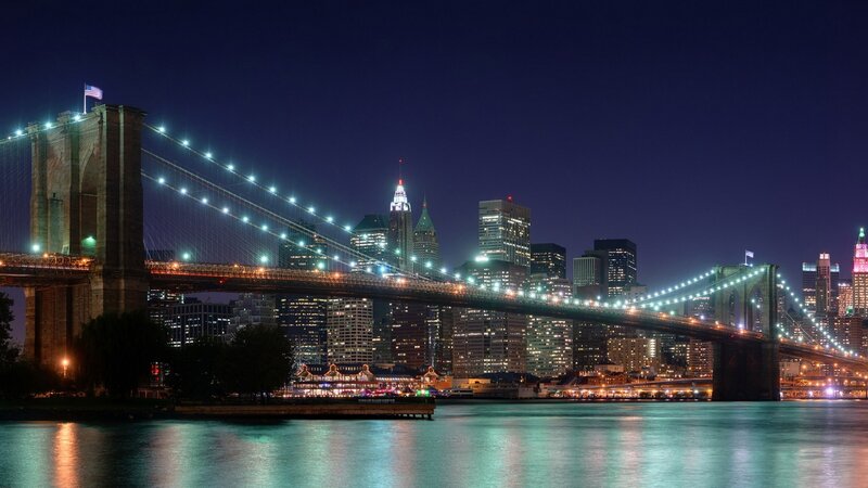 Brooklyn Bridge at night