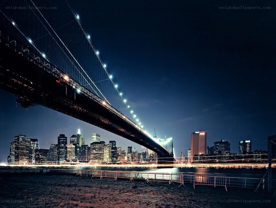 Brooklyn Bridge at night