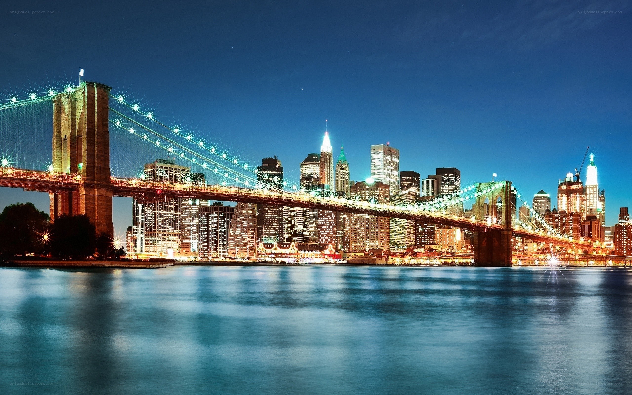 Brooklyn Bridge at night