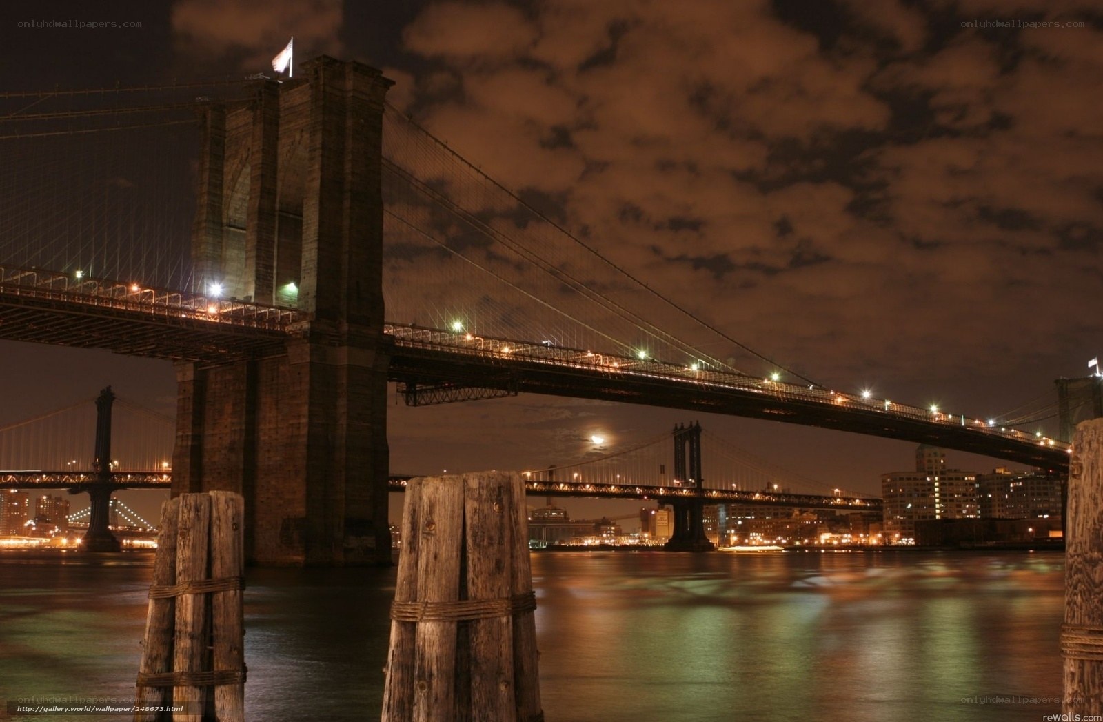 Brooklyn Bridge at night