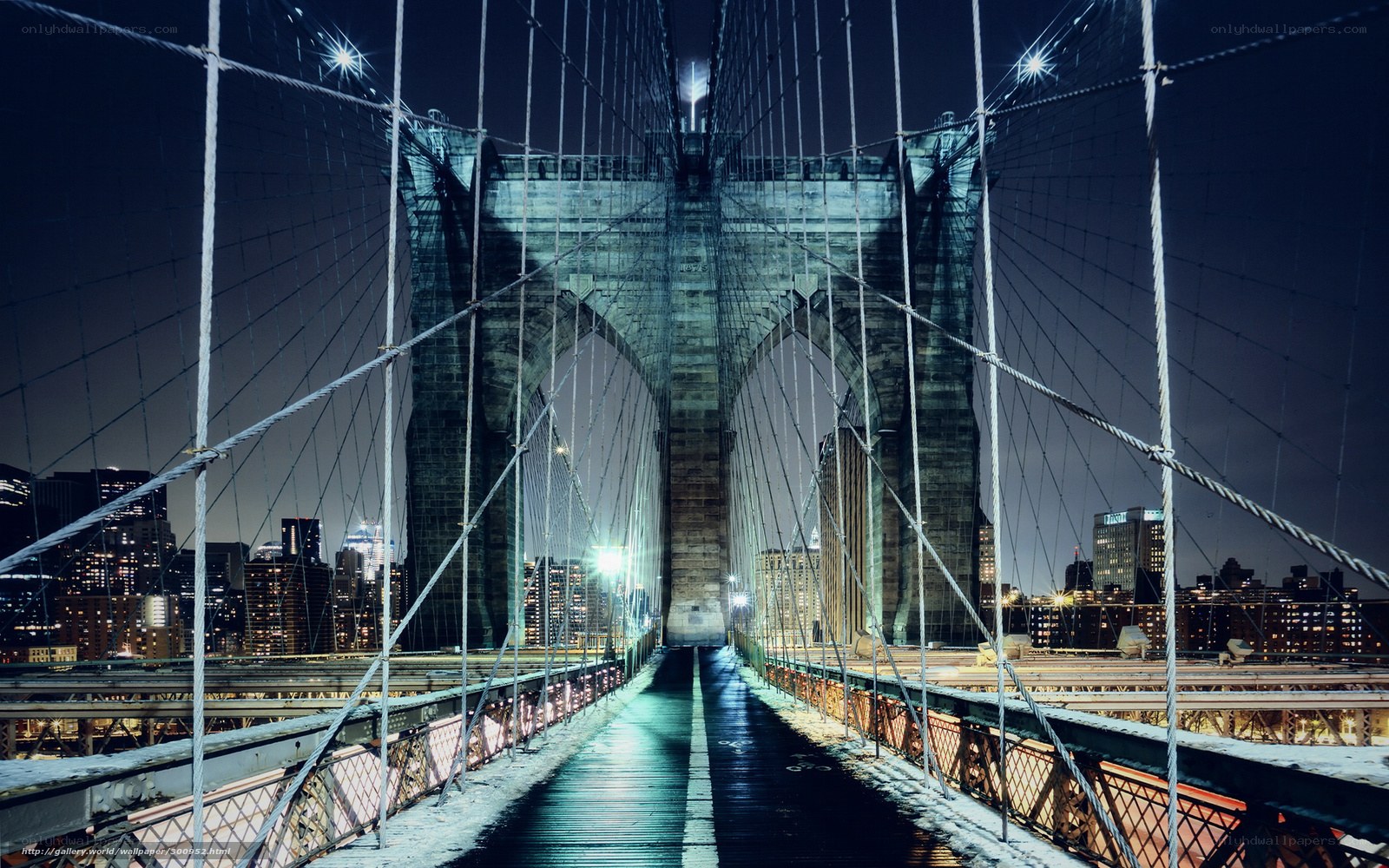 Brooklyn Bridge at night