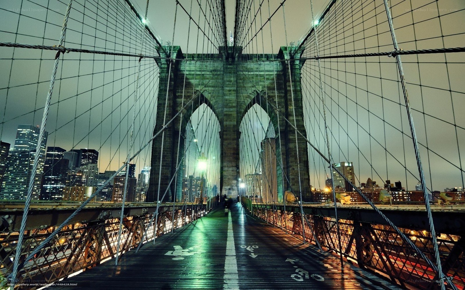 Brooklyn Bridge at night