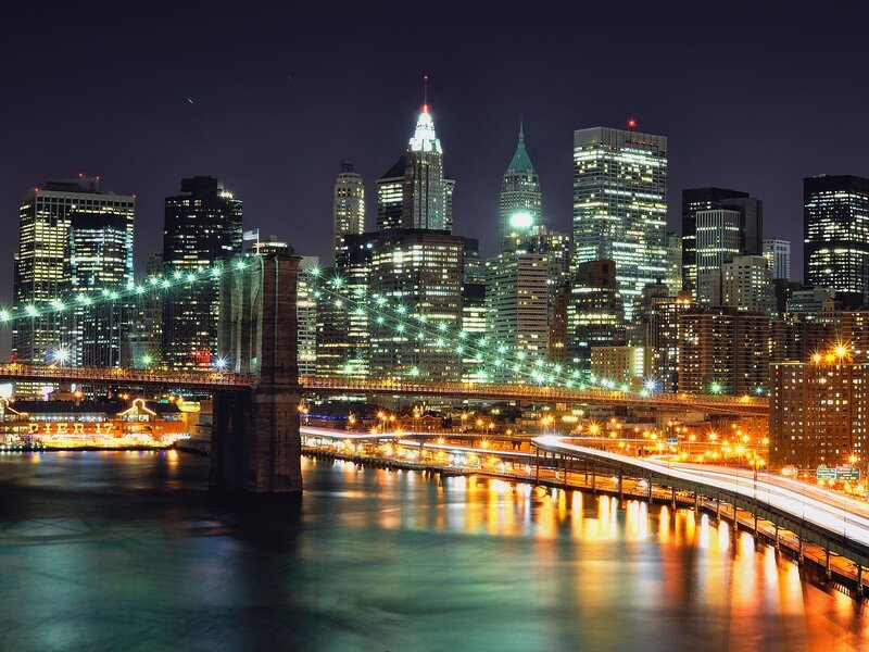 Brooklyn Bridge at Night — City Lights