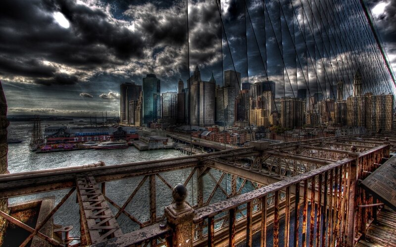 Brooklyn Bridge View — Gray, Dramatic, Afternoon