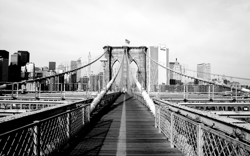 Brooklyn Bridge Walkway — Black