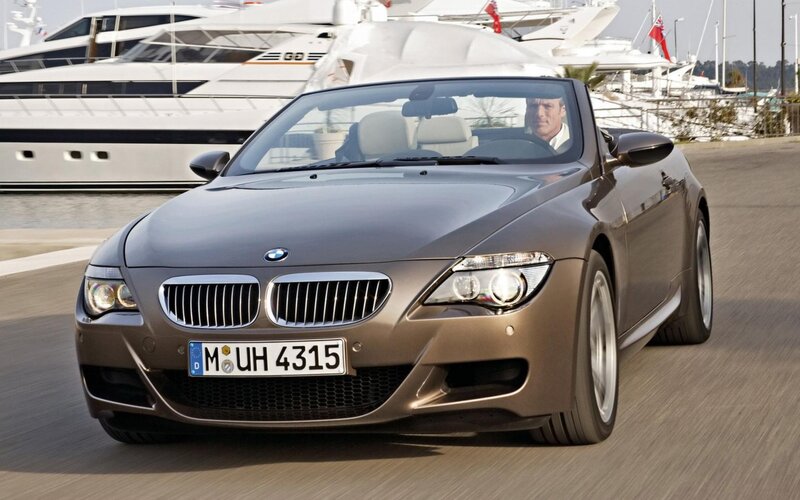 Brown Bmw Convertible — Gray, Dynamic
