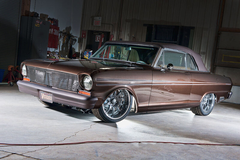 Brown Classic Car — Dramatic, Photograph