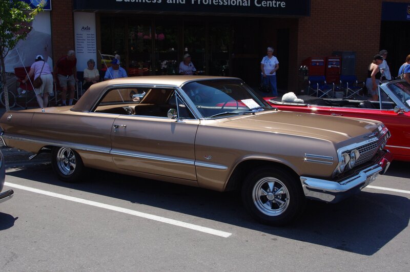 Brown Classic Car — Outdoor
