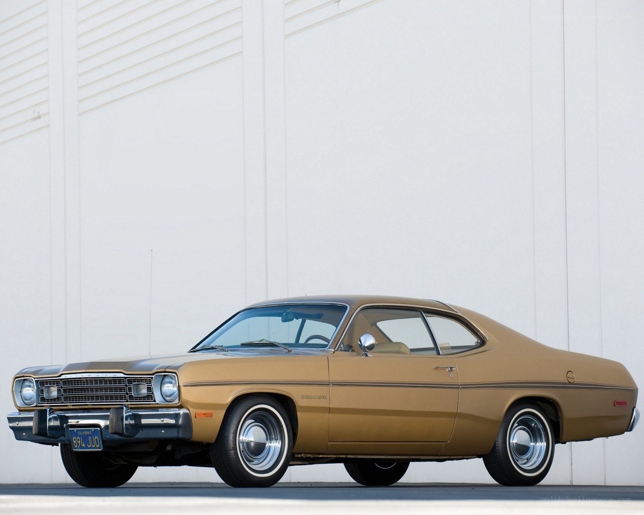 Brown classic muscle car