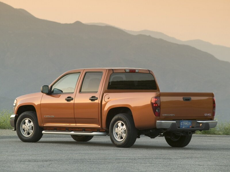 Brown GMC Canyon pickup truck