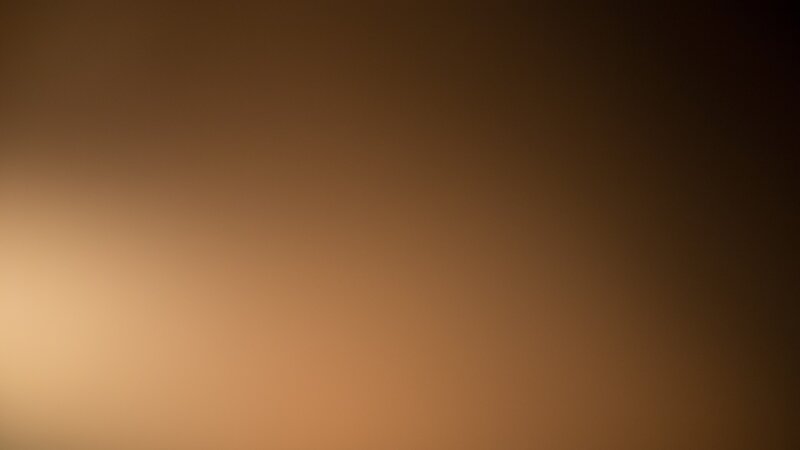 Brown Gradient Background — Neutral