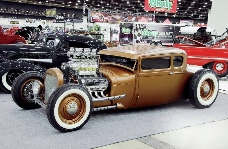 Brown Hot Rod Car — Showroom