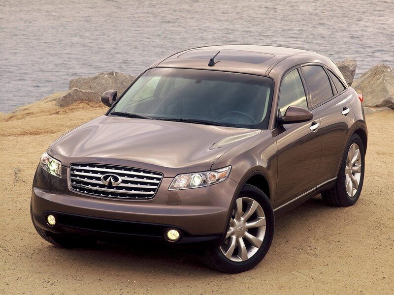 Brown Infiniti Fx35