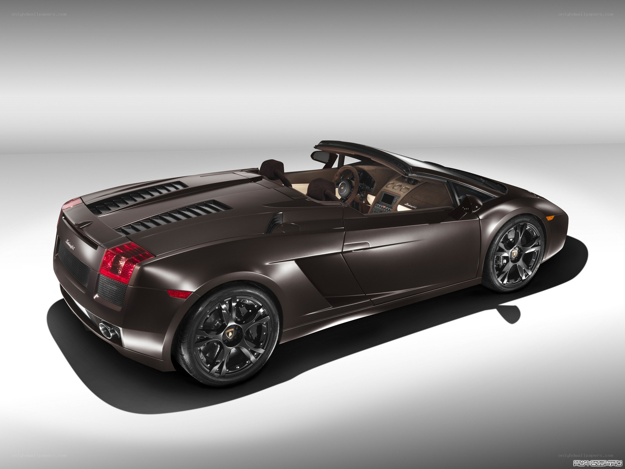 Brown Lamborghini Gallardo Spyder