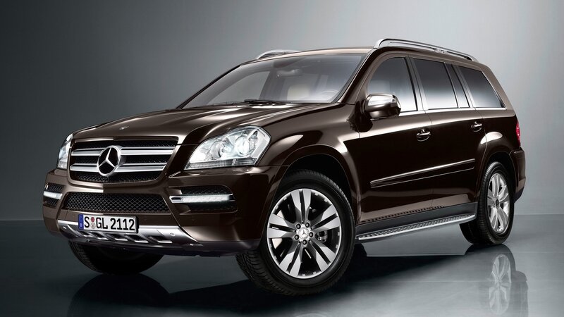 Brown Mercedes-Benz GL-Class SUV