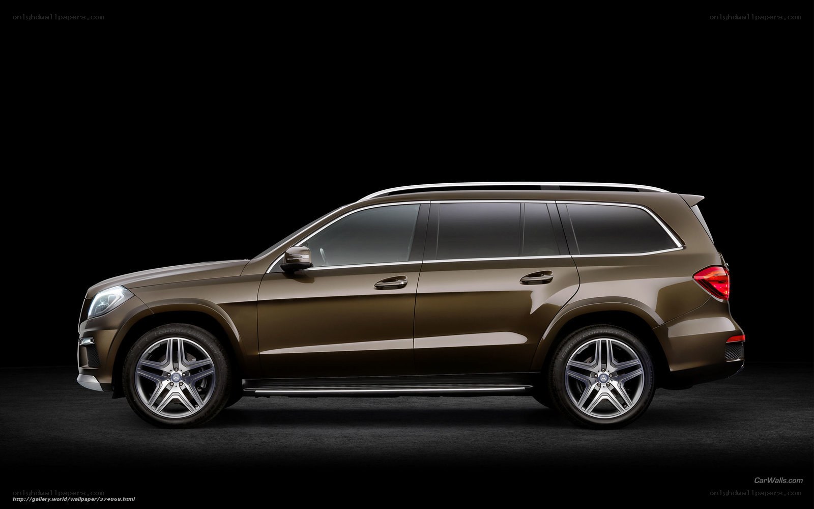 Brown Mercedes-Benz GL-Class SUV